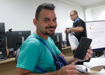 Programa RecuperaFone entrega mil aparelhos celulares recuperados em Manaus