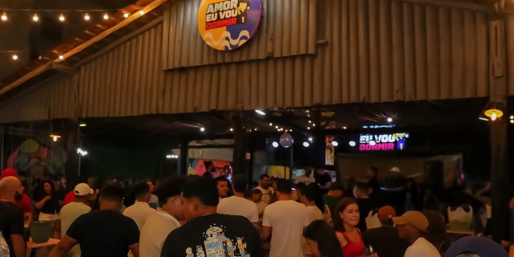 Roda de Samba ‘Amor eu vou dormir’ completa 7 anos de história e pagode em Manaus