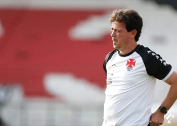 Vasco acerta a contratação do técnico Fernando Diniz até o final de 2026