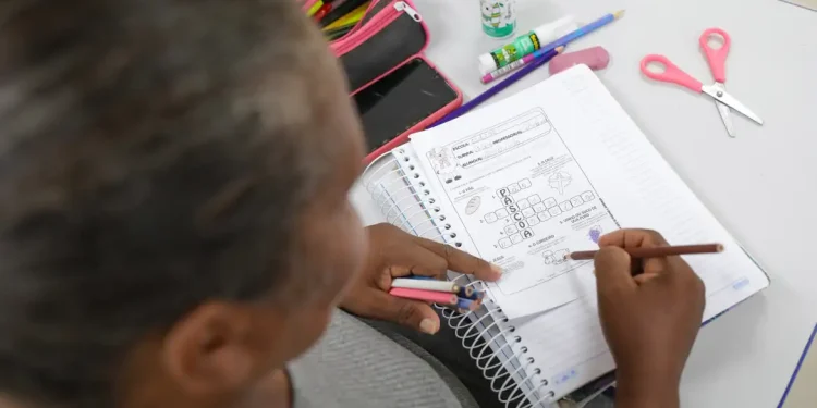 Três em cada 10 brasileiros são analfabetos funcionais