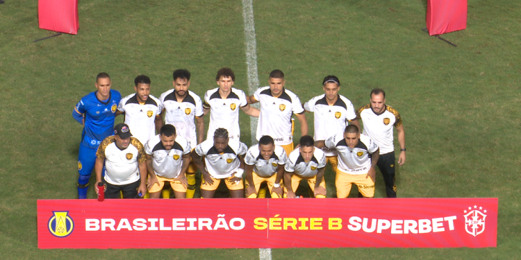 Amazonas FC decepciona e fica no empate com CRB