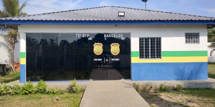 Em Barcelos: Mulher presa por lesão corporal e abandono de incapaz contra os filhos