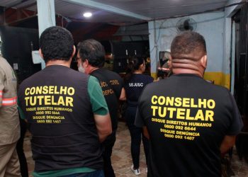 Médico é preso em flagrante com adolescente de 15 anos em pousada de Manaus