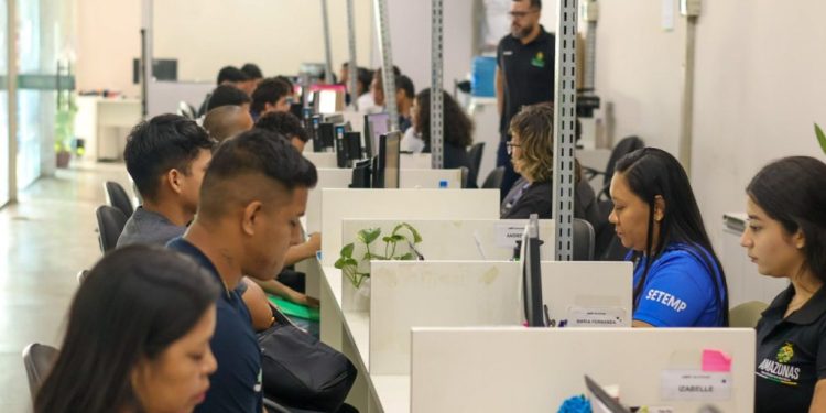 Sine Amazonas divulga 211 vagas de emprego para esta sexta-feira