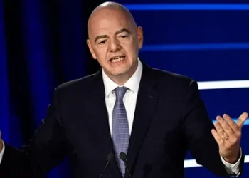 Novas regras da Fifa impõem multa para casos de racismo no futebol e reforçam punição por WO