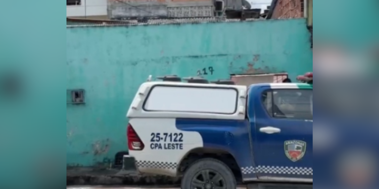 Homem morre ao cair de laje enquanto trocava caixa d’água em Manaus