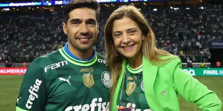 Leila reforça permanência de Abel Ferreira e nega contato da CBF