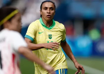 Rodrigo Caio volta ao Flamengo para integrar comissão técnica de Filipe Luís