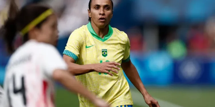 Rodrigo Caio volta ao Flamengo para integrar comissão técnica de Filipe Luís