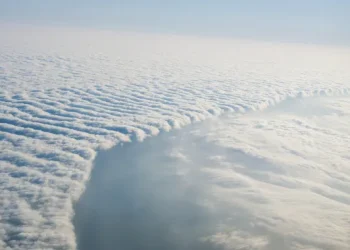 Frente fria deve atingir o AM a partir desta terça-feira
