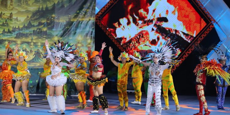 Disputa da categoria Bronze do 67º Festival Folclórico do Amazonas tem sucesso de público e celebração da cultura popular