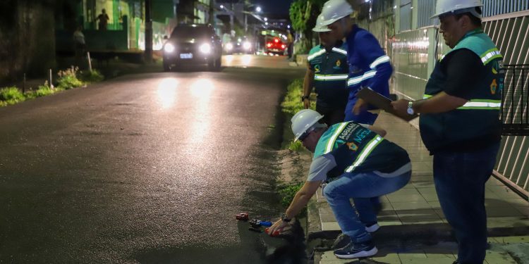 Ageman realiza vistoria noturna para avaliar desempenho de luminárias em vias da cidade