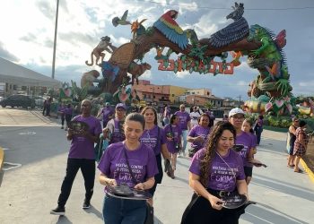 Prefeitura de Manaus realiza ação de conscientização sobre os direitos da pessoa idosa no parque Gigantes da Floresta