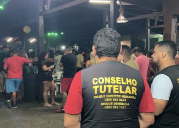 CIF fiscaliza bares e ‘adegas’ nas zonas centro-sul e oeste de Manaus