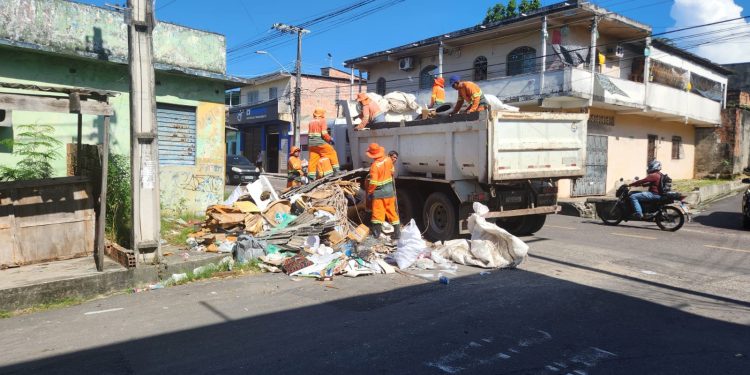 Prefeitura de Manaus intensifica ação contra lixeiras irregulares e combate ao descarte ilegal
