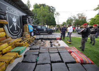 Polícia faz maior apreensão da história do Amazonas com 6,5 toneladas de drogas