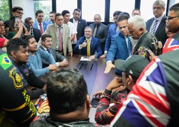 CMM recebe representantes de 'motoubers' para diálogo sobre regulamentação da categoria