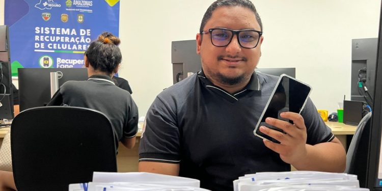 SSP-AM inicia entrega de 850 aparelhos celulares recuperados