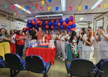 Hemoam comemora Dia Mundial do Doador de Sangue com homenagens a doadores