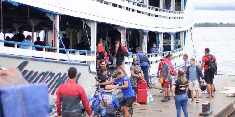 Festival de Parintins 2025: Arsepam define esquema operacional das embarcações para Ilha Tupinambarana
