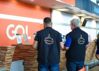 Festival de Parintins 2025: Procon-AM orienta passageiros sobre direitos no transporte aéreo