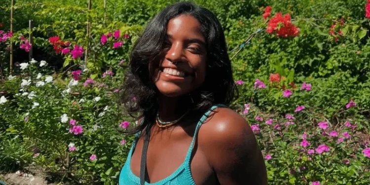 Caso Juliana Marins: autópsia aponta que brasileira morreu de hemorragia pouco depois de queda