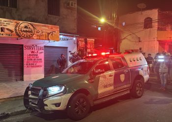 Dois homens são assassinados a tiros na Compensa, zona Oeste de Manaus