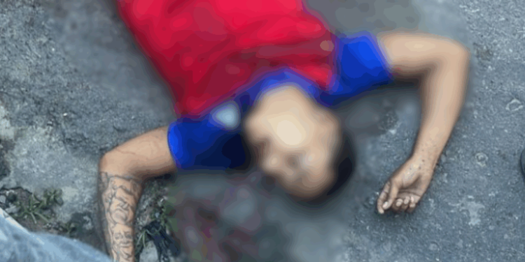 Pai e filho são mortos a tiros no bairro Jorge Teixeira, em Manaus