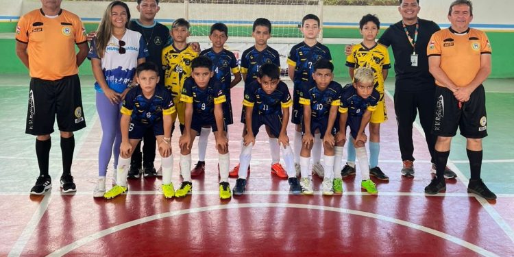 Em Manaus, são realizadas as finais de futsal da 26ª edição das Municipíadas