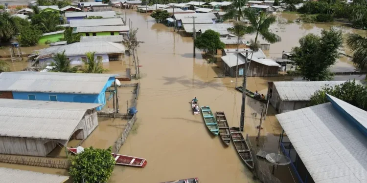 Cheia dos rios no AM: 43 municípios estão em situação de emergência