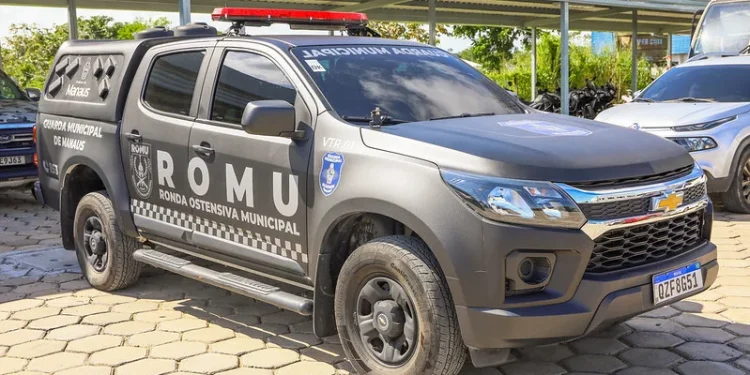 Romu apreende motocicleta com placa adulterada na Ponta Negra