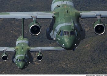 fab registra recorde historico de mil movimentos aereos