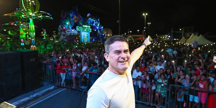 Prefeito David Almeida celebra 1 ano do Parque Gigantes da Floresta com 100 mil pessoas e 12 toneladas de alimentos arrecadados
