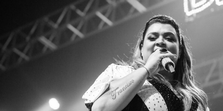 Morre Preta Gil, aos 50 anos, após luta contra o câncer