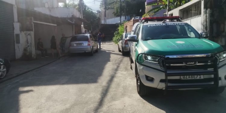 Bebê de 1 mês morre afogada durante amamentação no bairro São Geraldo, em Manaus