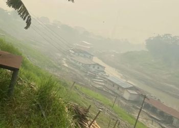 Borba amanhece tomada por fumaça intensa nesta manhã no Amazonas