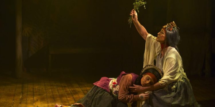Teatro Amazonas: Trupe Ave Lola apresenta espetáculo premiado ‘Manaós - Uma saga de luz e sombra’