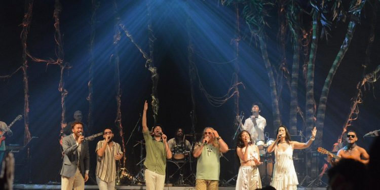 Espetáculo ‘Amassunu’ encanta plateia no Teatro Amazonas durante a Série Encontro das Águas