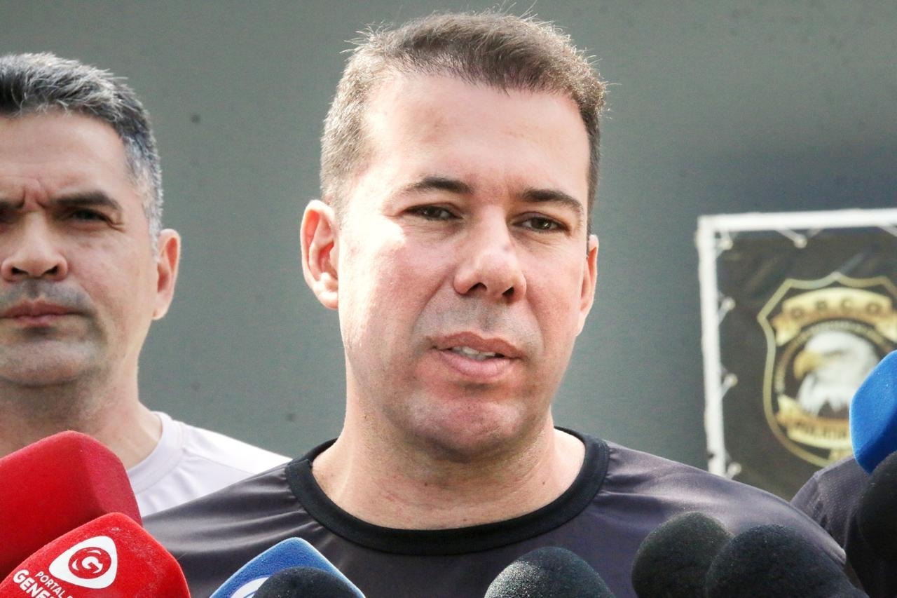 PC-AM prende quatro estrangeiros em embarcação no rio Solimões com 1,5 tonelada de cocaína e maconha