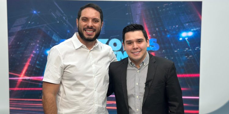 “Estamos cuidando da educação com o melhor que temos”, diz secretário Júnior Mar ao completar 100 dias na Semed