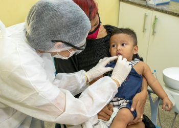 Julho Laranja: Amamentação e respiração nasal são destaque para saúde bucal do bebê