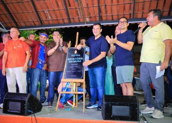 Nova rotatória do Musa é entregue com espaço para zumba e caminhada