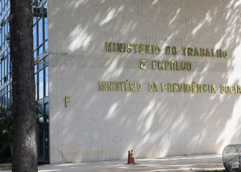 Mais de 1 milhão de aposentados serão ressarcidos por desconto ilegal