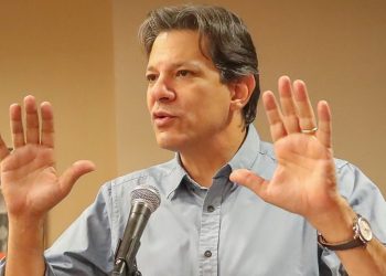 Haddad diz que pode haver conversa entre Lula e Trump sobre tarifas