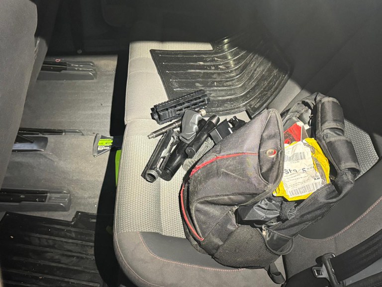 Polícias Federal e Militar de São Paulo encontram fábrica clandestina de armas de fogo