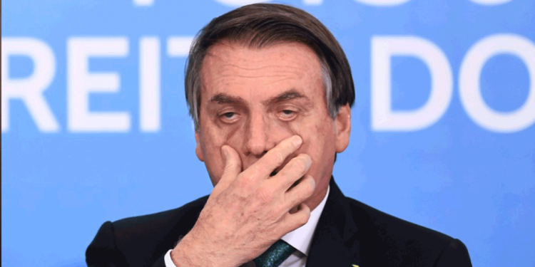 PF diz que ex-presidente atuava para submeter STF ao crivo dos EUA