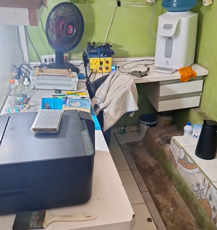 RecuperaFone: Seis pessoas foram presas por receptação qualificada e porte ilegal de arma de fogo na zona norte