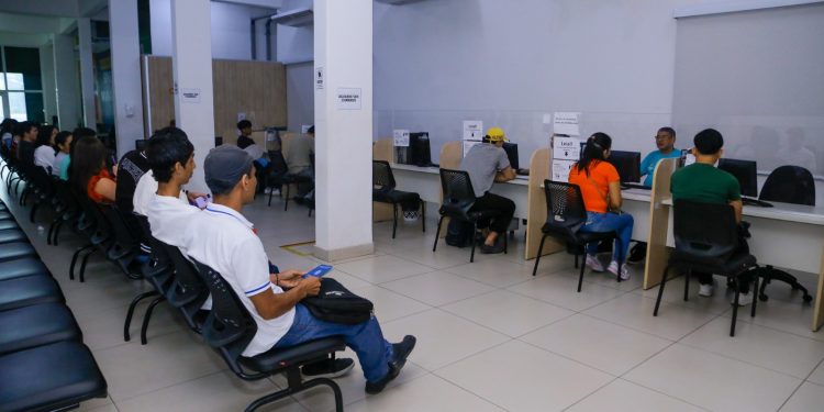 Sine Manaus oferta 337 vagas de emprego nesta quarta–feira, 20/8