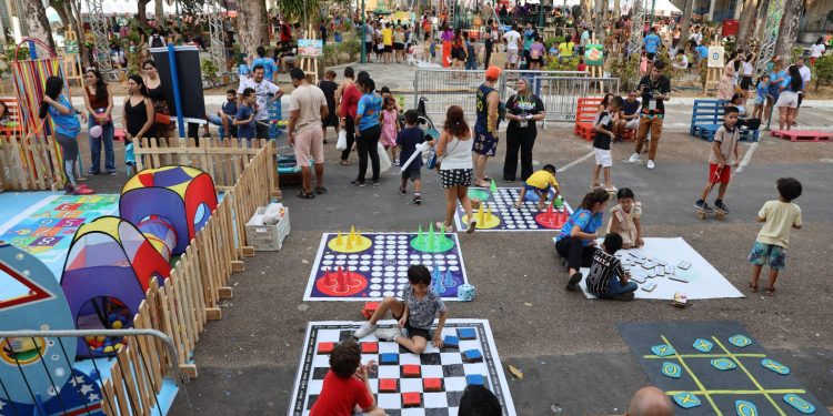 ‘Passinho Kids’ leva diversão e cultura para a criançada no ‘#SouManaus Passo a Paço 2025’