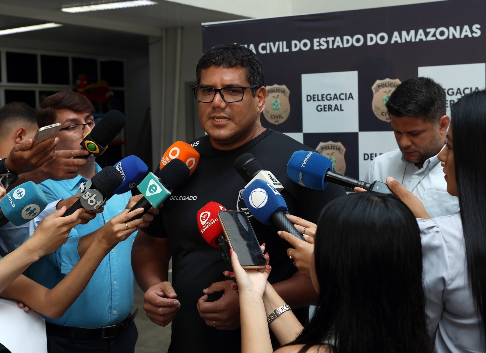 Mãe e madrasta são presas por morte de criança de cinco anos em Manaus